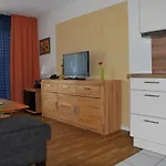 아파트 Haus Am Muehlenpark Whg. 4 쿡스하펜